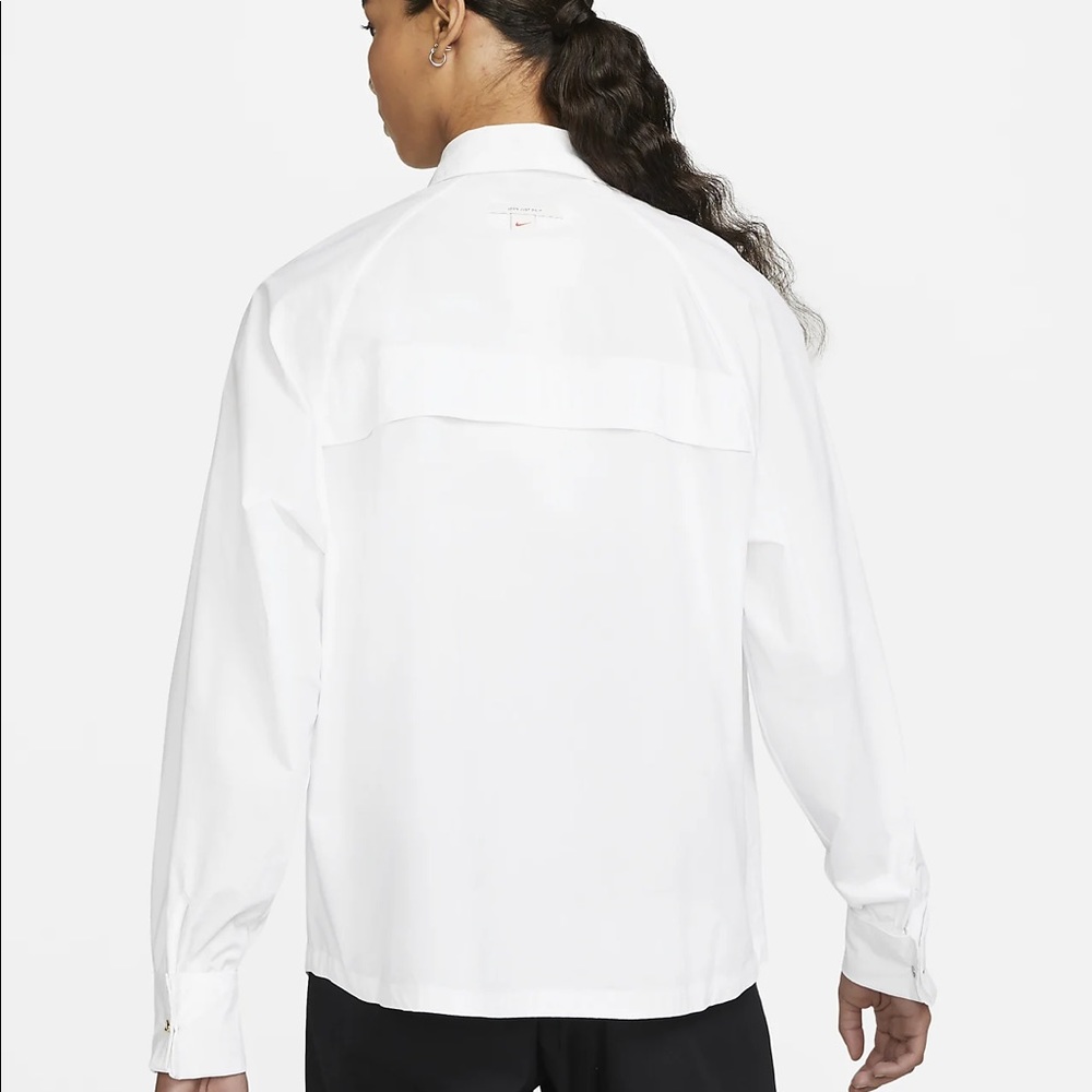 Nike - Picture 3 of 10